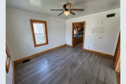 611 S Elsie Avenue, Davenport, IA 52802 - Photo 5