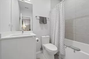 456 N Carpenter St, Chicago, IL 60642 - Photo 33