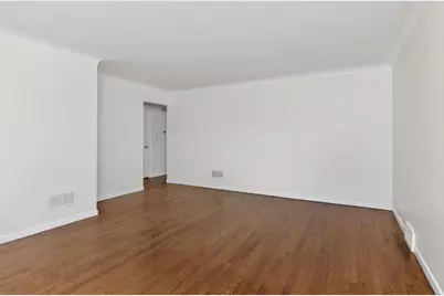 924 S Hillcrest Avenue, Elmhurst, IL 60126 - Photo 3