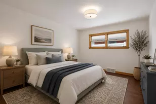 924 S Hillcrest Ave, Elmhurst, IL 60126 - Photo 15