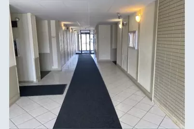 9098 W Terrace Drive #4L, Niles, IL 60714 - Photo 7