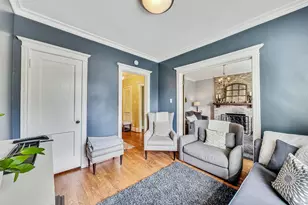 3808 N Pine Grove Ave, Chicago, IL 60613 - Photo 7