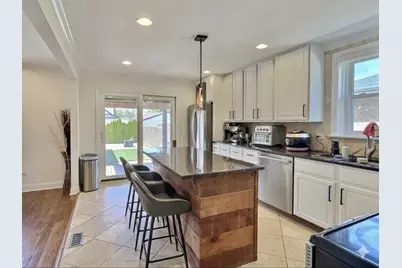 4908 N Nagle Avenue, Chicago, IL 60630 - Photo 17