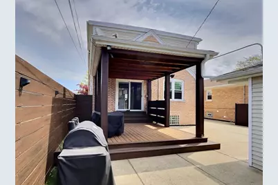 4908 N Nagle Avenue, Chicago, IL 60630 - Photo 3