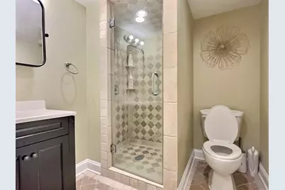 4908 N Nagle Avenue, Chicago, IL 60630 - Photo 33