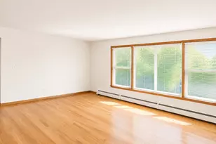 5834 W Montrose Ave, Chicago, IL 60634 - Photo 3