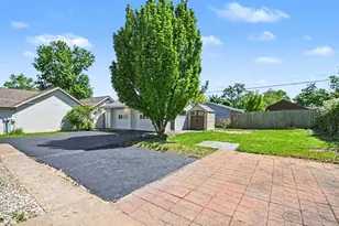 710 S Loucks St, Aurora, IL 60505 - Photo 15