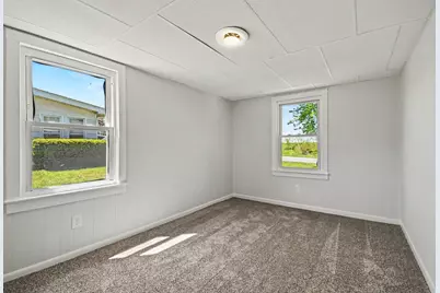 710 S Loucks Street, Aurora, IL 60505 - Photo 9