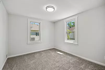 710 S Loucks Street, Aurora, IL 60505 - Photo 11