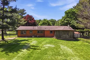 5645 S Beebe Dr, Rochelle, IL 61068 - Photo 39
