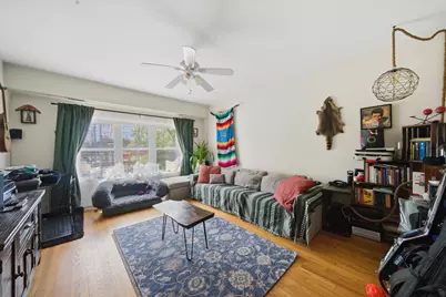 629 W Howard Street, Evanston, IL 60202 - Photo 3