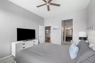 340 W Superior St, Chicago, IL 60654 - Photo 11