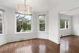 2000 Washington Ave, Wilmette, IL 60091 - Photo 11