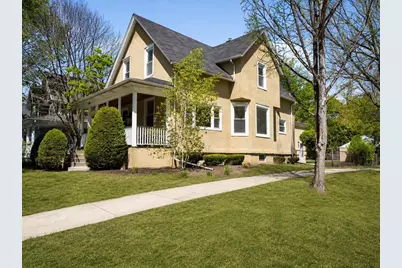 2000 Washington Avenue, Wilmette, IL 60091 - Photo 1