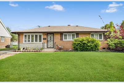 7030 Saratoga Drive, Bridgeview, IL 60455 - Photo 1