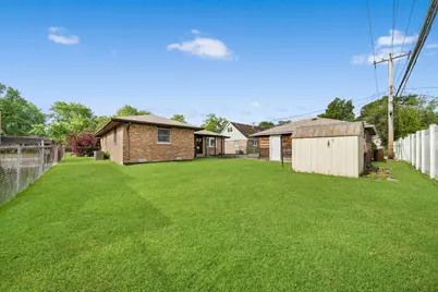 7030 Saratoga Drive, Bridgeview, IL 60455 - Photo 13