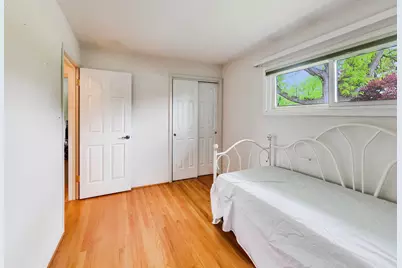 201 E Monroe Avenue, Villa Park, IL 60181 - Photo 11