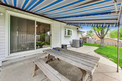 201 E Monroe Avenue, Villa Park, IL 60181 - Photo 19