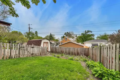 201 E Monroe Avenue, Villa Park, IL 60181 - Photo 21