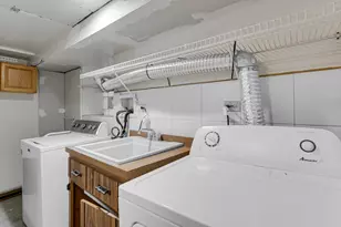3424 W Parker Ave, Chicago, IL 60647 - Photo 27