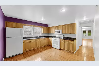 3424 W Parker Avenue, Chicago, IL 60647 - Photo 9