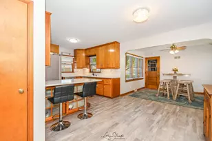 655 S Wall St, Kankakee, IL 60901 - Photo 9