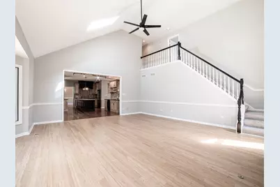 1837 Auburn Avenue, Naperville, IL 60565 - Photo 3
