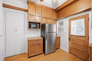 305 Somonauk St, Sycamore, IL 60178 - Photo 9
