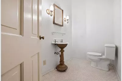 305 Somonauk Street, Sycamore, IL 60178 - Photo 19