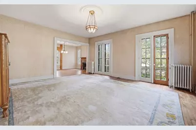 305 Somonauk Street, Sycamore, IL 60178 - Photo 3