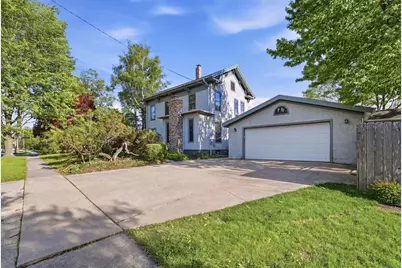305 Somonauk Street, Sycamore, IL 60178 - Photo 43