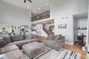 5815 Rosinweed Ln, Naperville, IL 60564 - Photo 7
