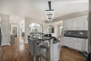 5815 Rosinweed Ln, Naperville, IL 60564 - Photo 13