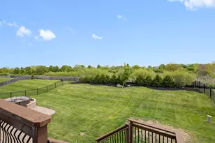 5815 Rosinweed Ln, Naperville, IL 60564 - Photo 33