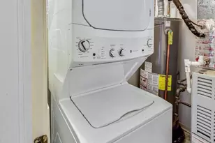 301 W Goethe St, Chicago, IL 60610 - Photo 23