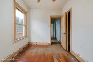 8618 S Loomis Blvd, Chicago, IL 60620 - Photo 13