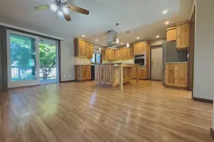 100 6th St, Fulton, IL 61252 - Photo 9