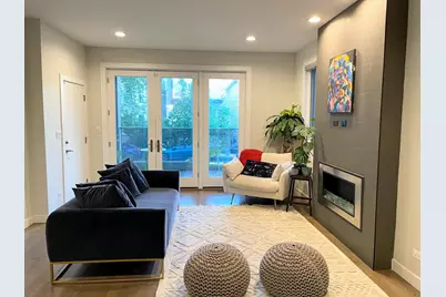 1506 W Superior Street #1, Chicago, IL 60642 - Photo 3