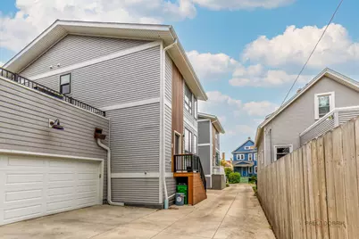 311 Burkhardt Court, Forest Park, IL 60130 - Photo 33
