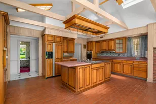 33W451 Surrey Rd, Wayne, IL 60184 - Photo 23