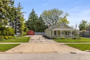 3741 Emerson St, Schiller Park, IL 60176 - Photo 3