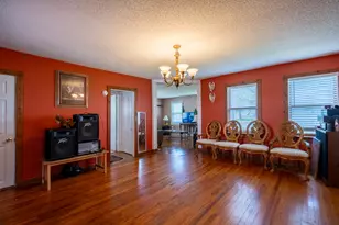 1274 Whitney Rd, Amboy, IL 61310 - Photo 11