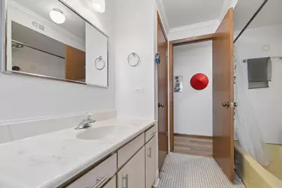 7356 W Addison Street, Chicago, IL 60634 - Photo 17