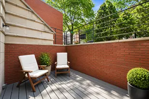823 N Marshfield Ave, Chicago, IL 60622 - Photo 21