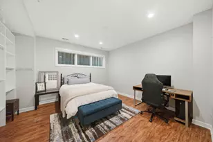 823 N Marshfield Ave, Chicago, IL 60622 - Photo 25