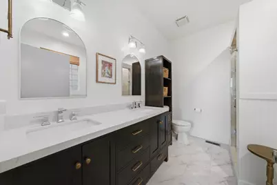 823 N Marshfield Avenue #1, Chicago, IL 60622 - Photo 15