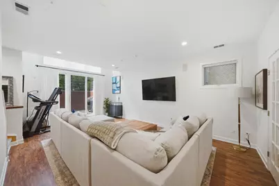 823 N Marshfield Avenue #1, Chicago, IL 60622 - Photo 19