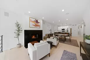 823 N Marshfield Ave, Chicago, IL 60622 - Photo 9