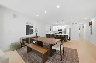 823 N Marshfield Ave, Chicago, IL 60622 - Photo 5