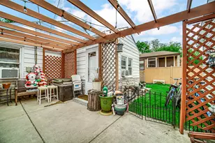 1604 Dobson St, Evanston, IL 60202 - Photo 17